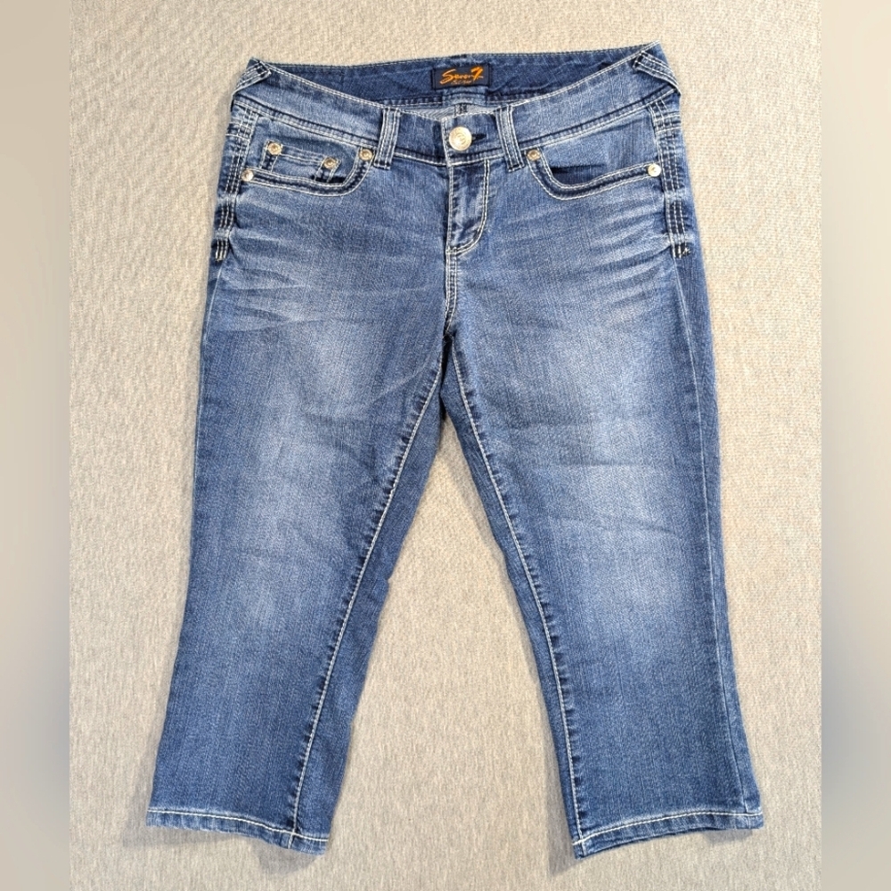 Seven7 Denim Capris Jeans Women's 8 Blue Embroidered
